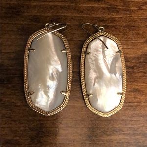Kendra Scott Danielle Pearl Earrings